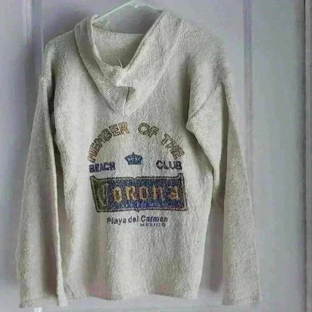 Women's Small or Kids large Corona Poncho from Mexico. - Picture 3 of 3